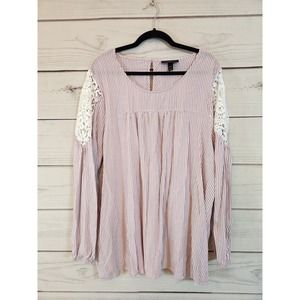 Lane Bryant Women Pink White Stripe Lace Round Neck Puff Sleeve Blouse  22/24‎